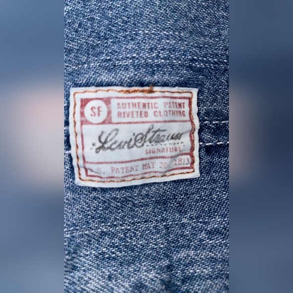 Authentic vintage levis denim shorts size 32 - Picture 3 of 4